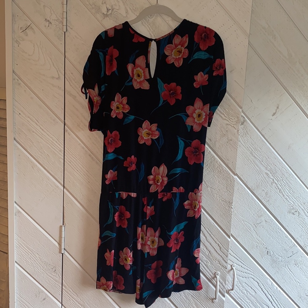 Romper - Picture 8 of 9